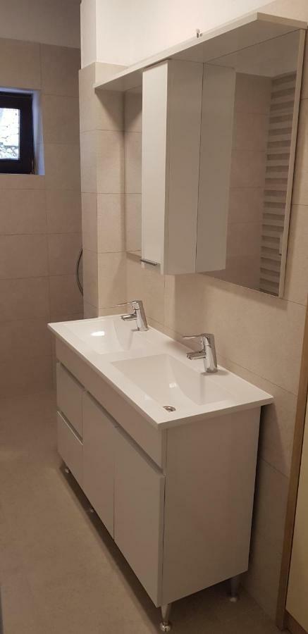 Premium Apartments Joy Primošten المظهر الخارجي الصورة